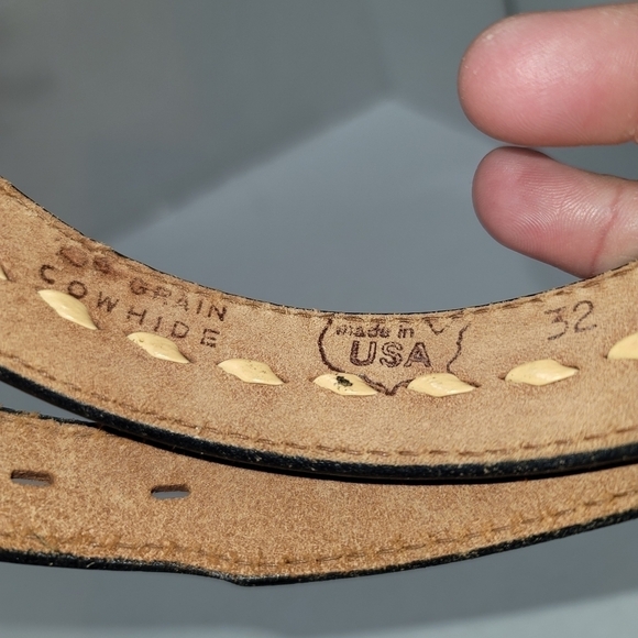 Vintage Hand Tooled Leather Belt Wheat Whipstitched Blue Natural 32 USA 1.25" - Picture 6 of 8